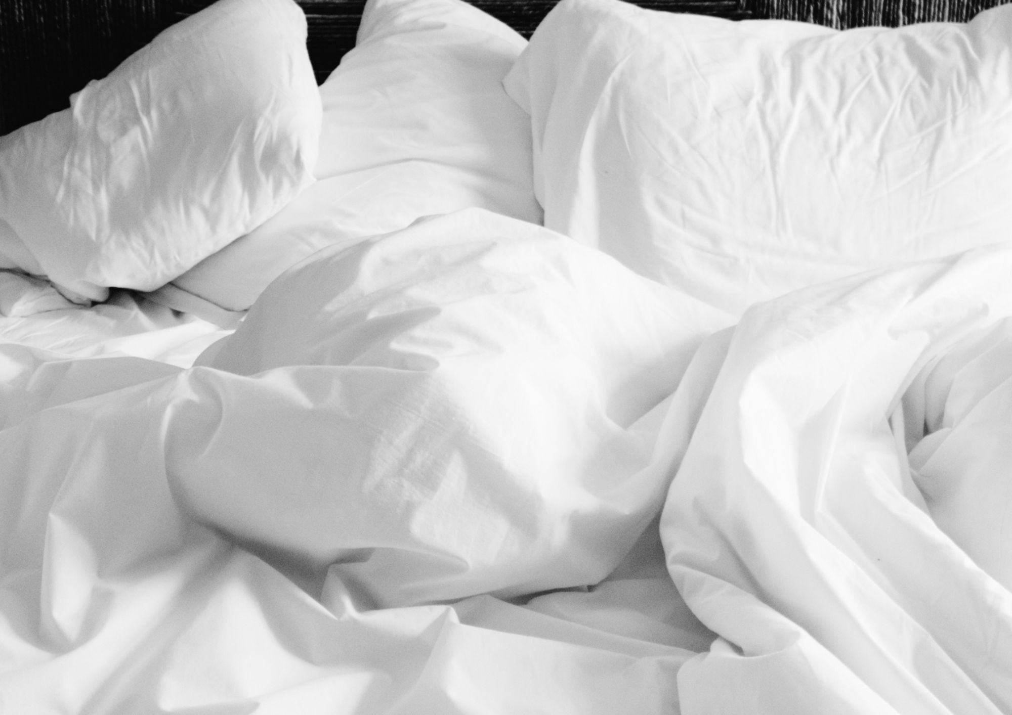 איך לישון שינה עמוקה