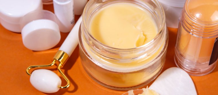 איך לבנות שגרת טיפוח נכונה לעור בריא וזוהר?